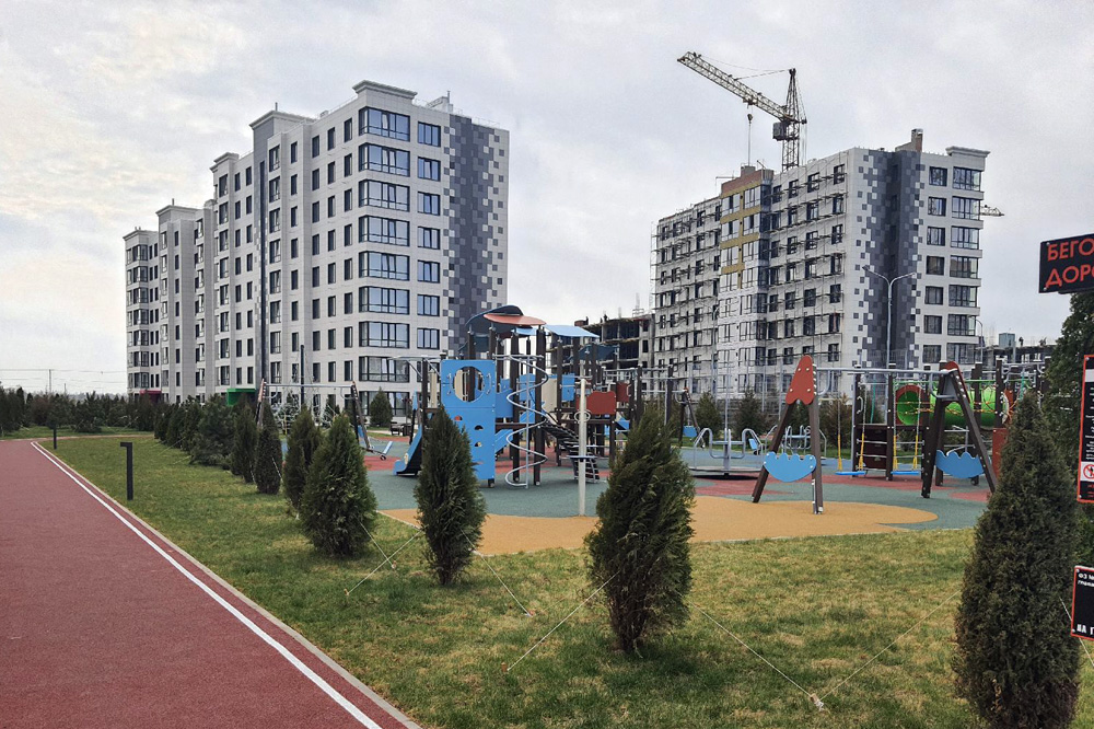 Власти Ростова в апреле выдали разрешения на строительство трех новых жилых комплексов  - фото 1