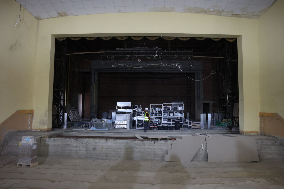 Дворец культуры в Сальске обновят к концу 2025 года - Фото 1