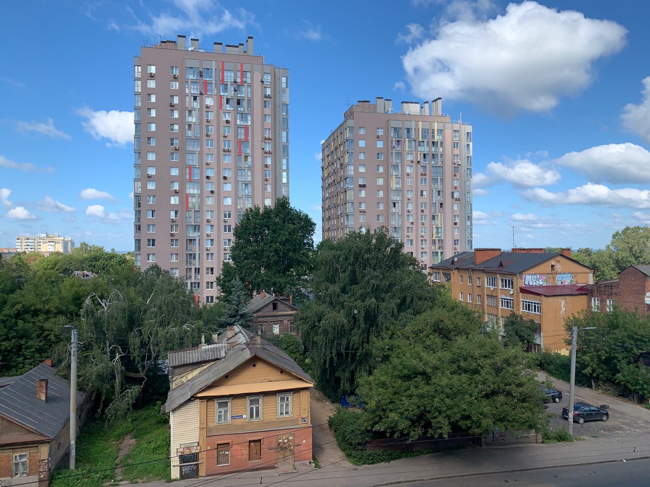 Губернатор пообещал решить вопрос с расселением частных домов на Ильинке - фото 1