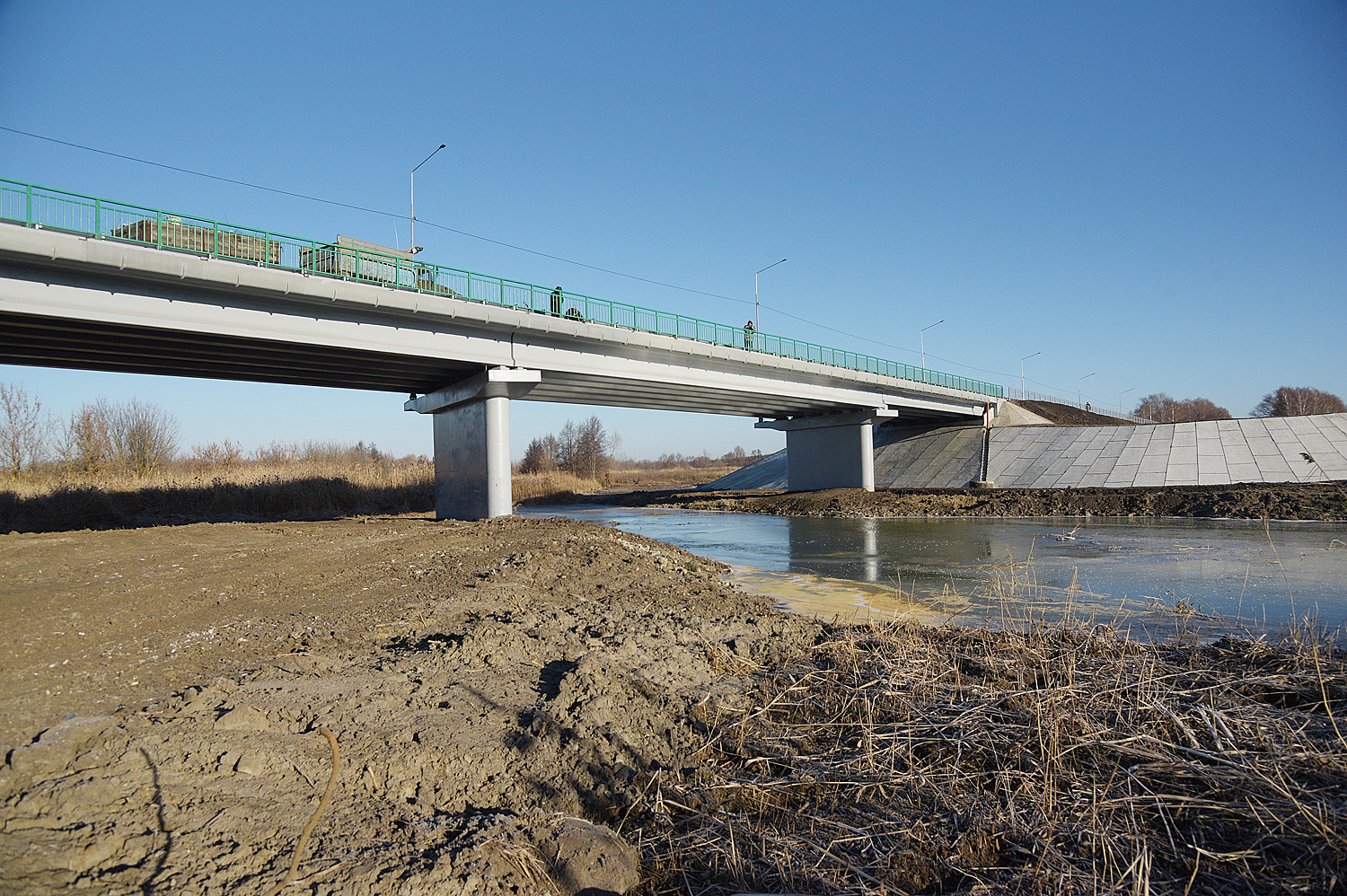 Движение по новому мосту через реку Савала открыли в Новохоперском районе - фото 1