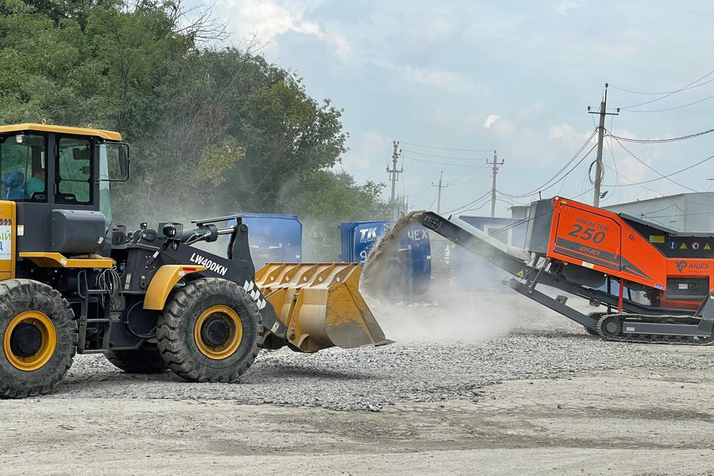 В ЗЖМ Ростова открыли комплекс для приема и утилизации строительного мусора