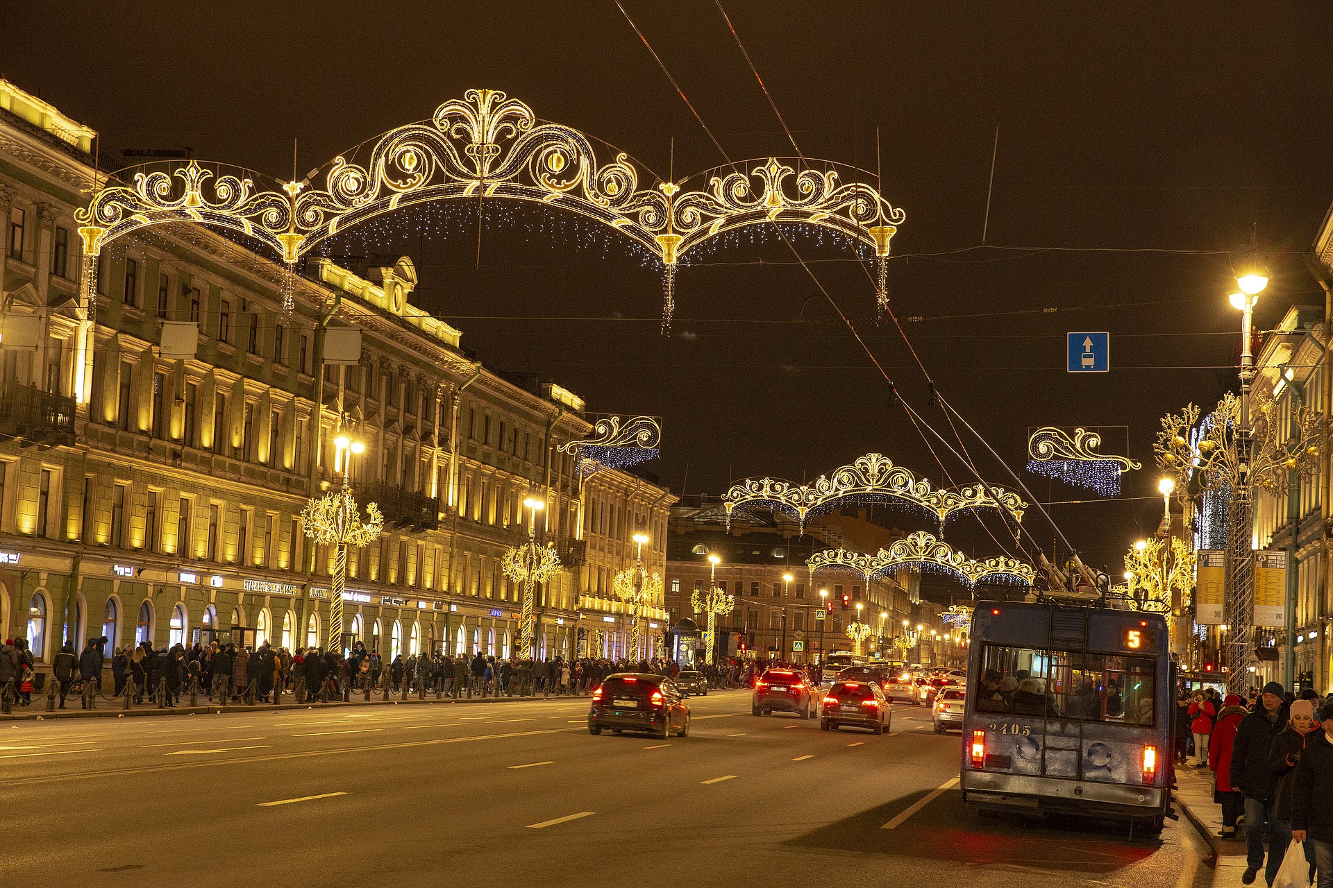 Более 6 млн рублей потратят на праздничное оформление Нижнего Новгорода - фото 1