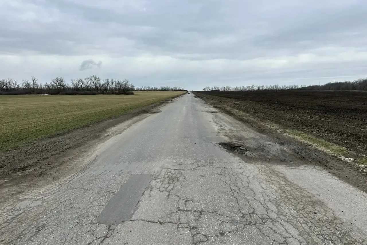 Участок трассы в Неклиновском районе отремонтируют за 213 млн рублей - фото 1