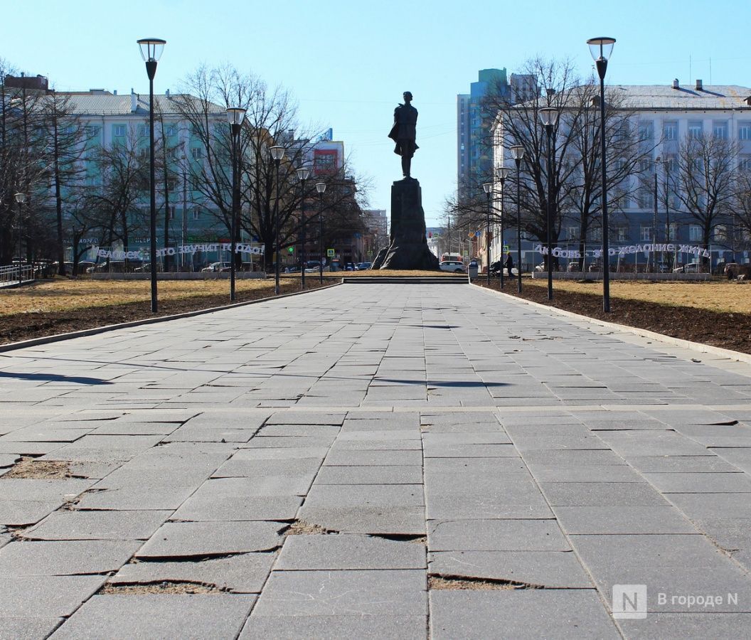 Брусчатка растаяла вместе со снегом в центре Нижнего Новгорода  - фото 1