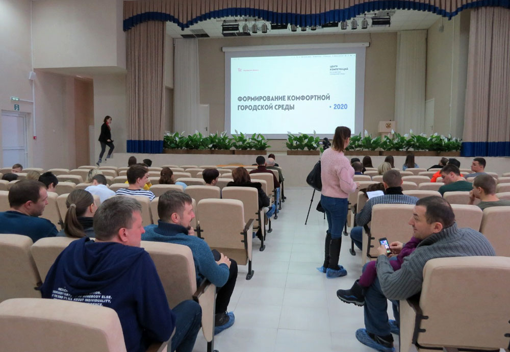 Идеи по благоустройству парка им.70-летия Победы выдвинули профессиональным архитекторам жители «Суворовского»