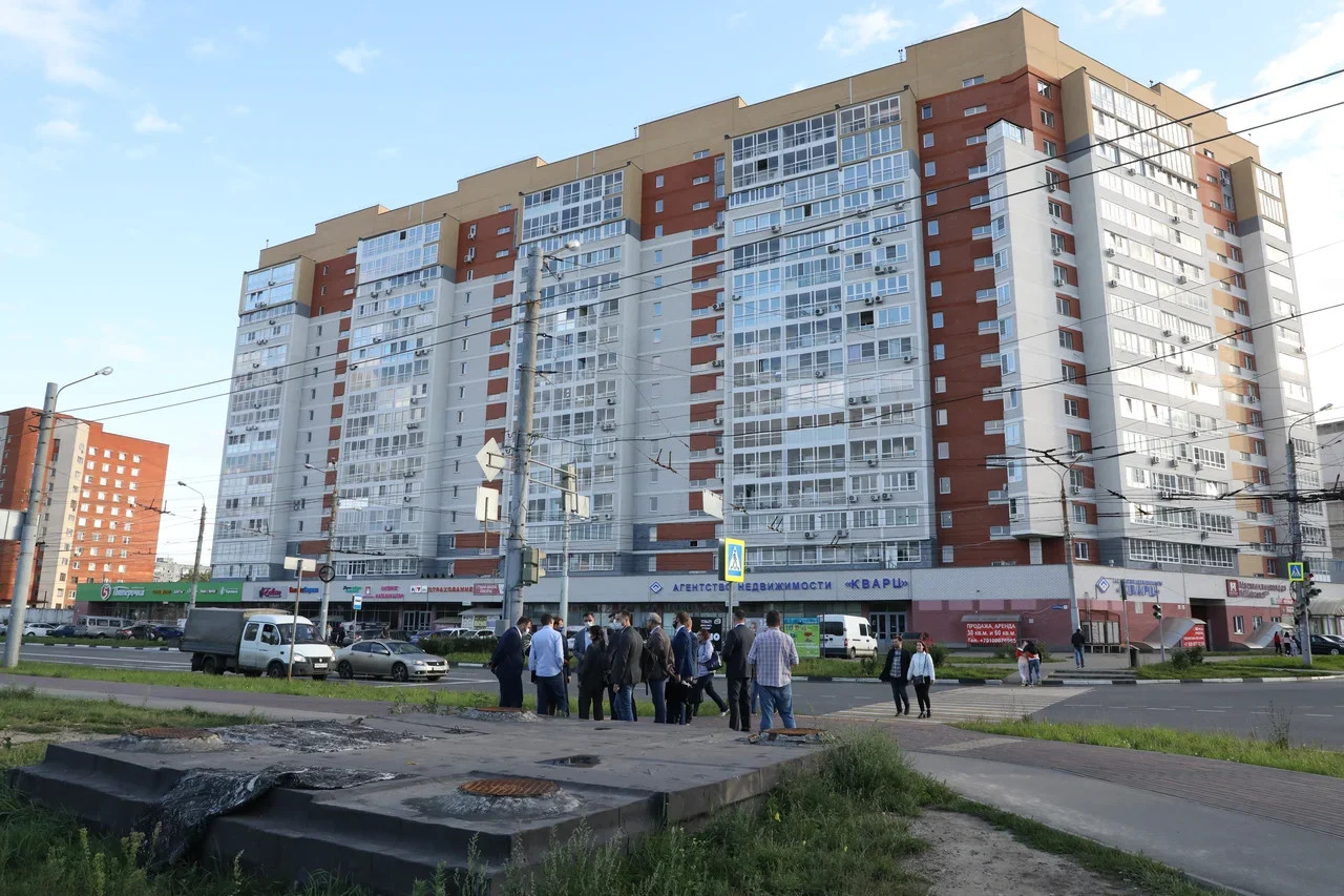 Мещерский бульвар нижний новгород фото. Мещерский бульвар 3/2 Нижний Новгород организации. Мещерский бульвар 2 Нижний Новгород. Мещерский бульвар 9.